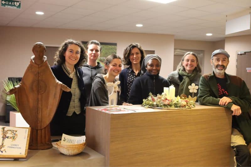 Photo 2022 de l'équipe d'accueil de la MSJ
