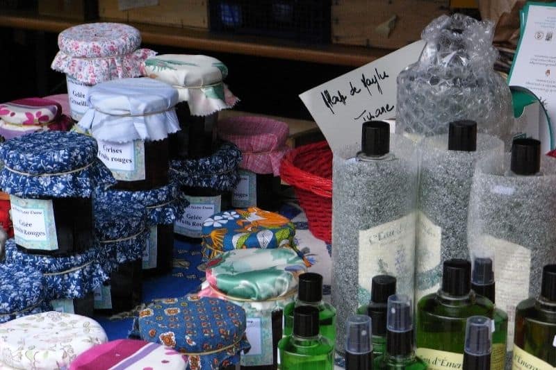 Produits vendus par les soeurs bénédictines de Flée