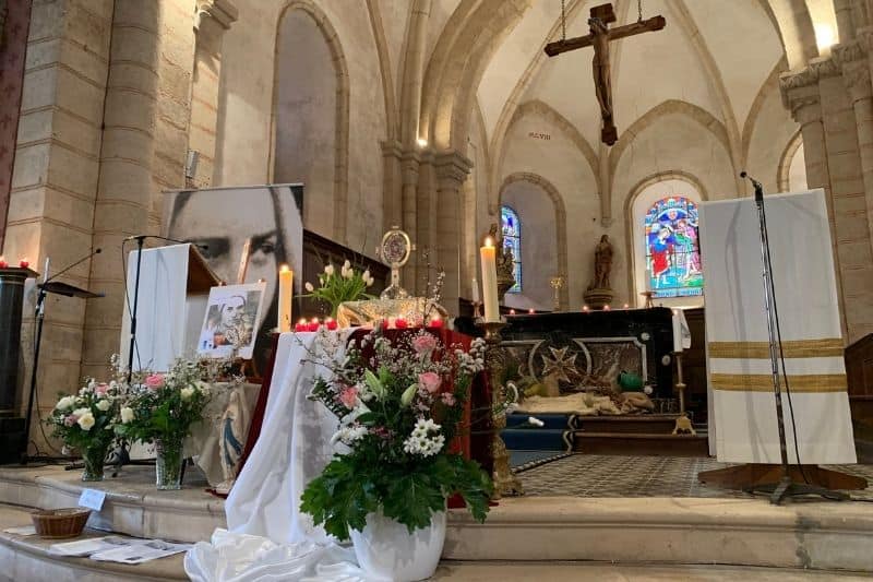 Accueil des reliques de sainte Bernadette