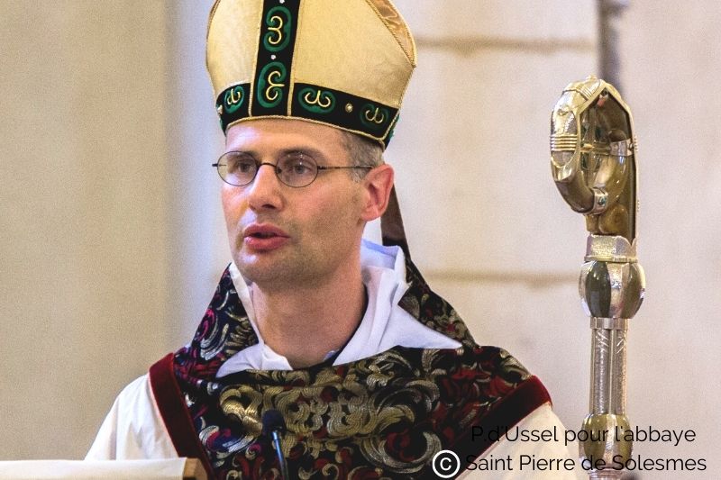 Bénédiction abbatiale du nouveau Père Abbé de Solesmes