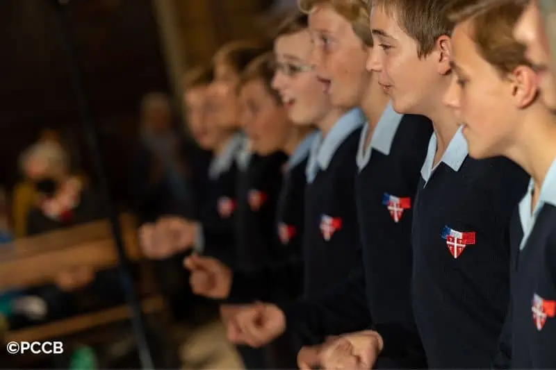 Les Petits Chanteurs à la Croix de Bois et Basile Moreau