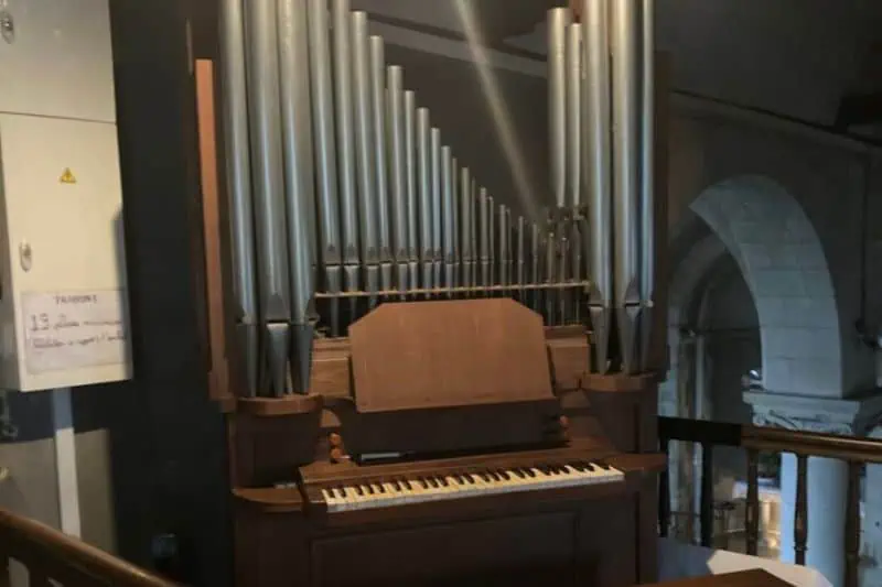 Orgue-de-Saint-Georges-du-Plain