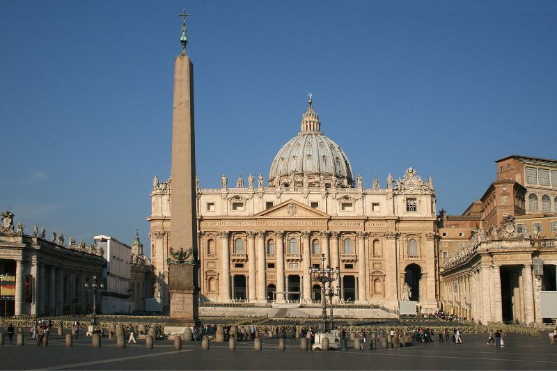 Place Saint-Pierre de Rome